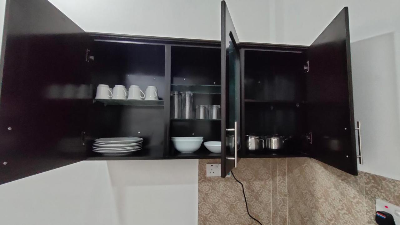 Victory'S Gardens Apartment มันนาร์ ภายนอก รูปภาพ